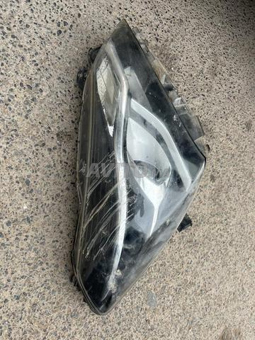 Phare avant gauche Toyota Yaris LED d’origine - 2