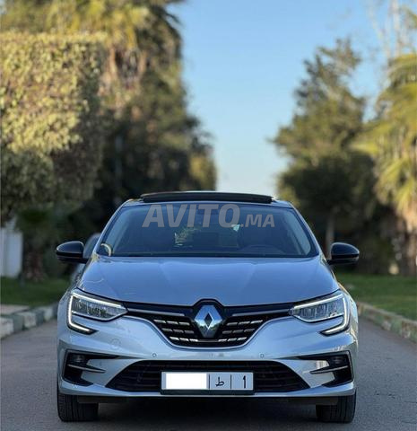 أعرض سيارتي ميجان 4 بحالة ممتازة للبيع - 2