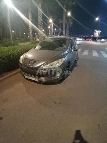 Peugeot 308 Diesel Manuelle 2008 à Casablanca - 2