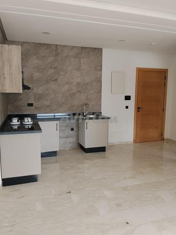 Studio neuf à Almaz - 2