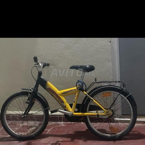 Belle bicyclette jaune - 2