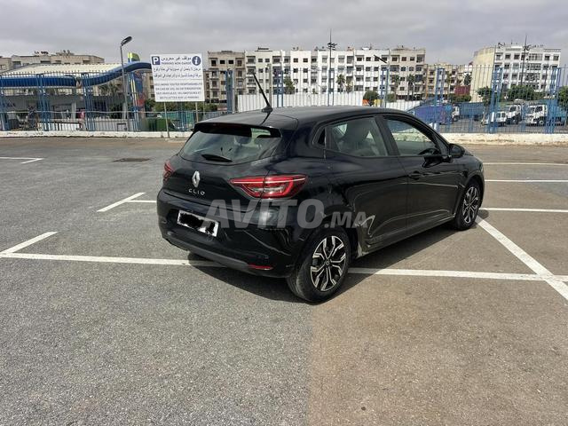 رينو كليو ديزل يدوية 2022 بالدار البيضاء