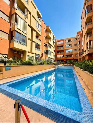 Location vacances, Appartement meublé avec piscine