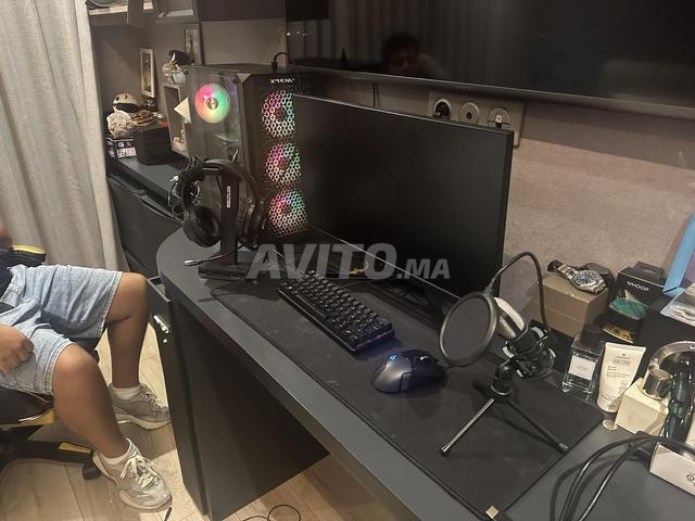 بيع كمبيوتر جيمنج مع كامل الإعدادات