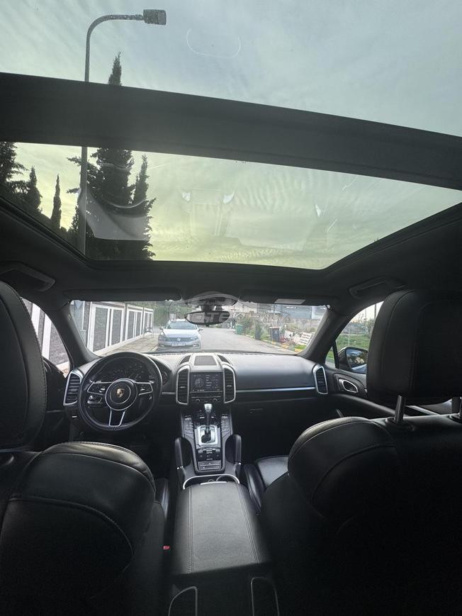 Porsche Cayenne Diesel Automatique 2016 à Fès