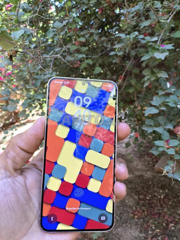 Samsung S23 Plus avec cette petite tache qui n'évolue pas - 2
