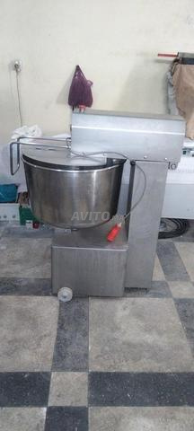 Pétrin importé à vendre