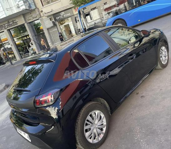 PEUGEOT 208 Essence Manuelle 2022