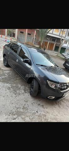 Dacia Logan Diesel Manuelle 2019 à Tanger - 2