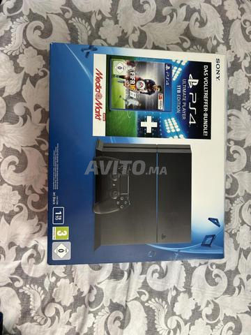 PS4 Pro Slim 1 To importée d'Allemagne