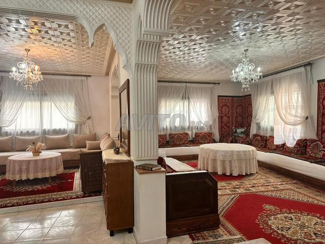 منزل استثنائي بواجهة 3 للبيع - طنجة - 2