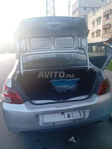 Peugeot 301 Diesel Manuelle 2015 à Casablanca - 2