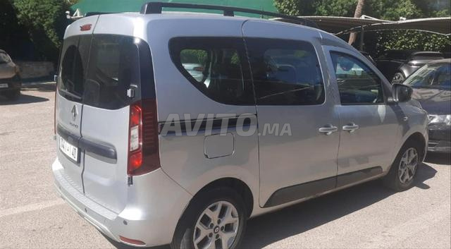 Renault Express Diesel Manuelle 2022 à Tanger - 2