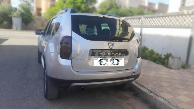Duster à vendre