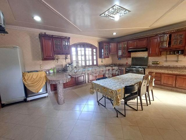 BOU-BO-1014 - Villa à vendre à Bouskoura - 2