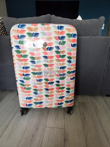 حقيبة سفر it luggage كبيرة الحجم