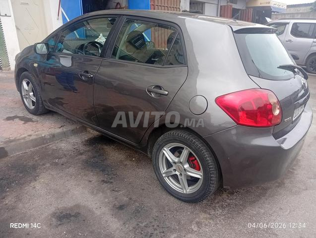 Toyota Auris - 2