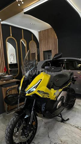 HONDA X-ADV 750 - 2