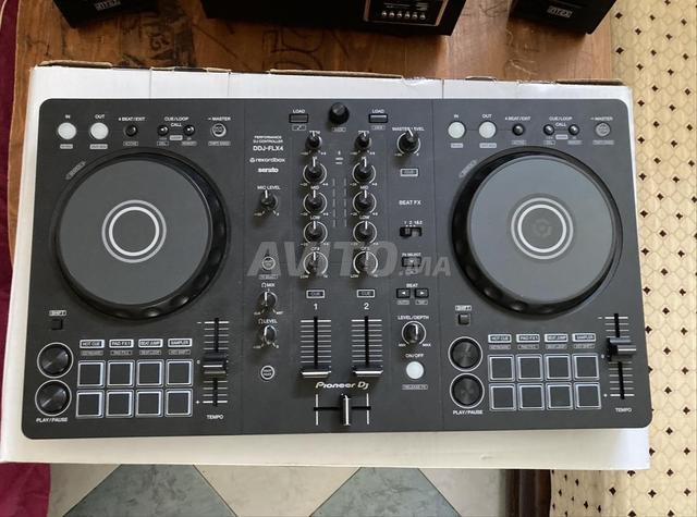 بيونير DDJ-FLX4
