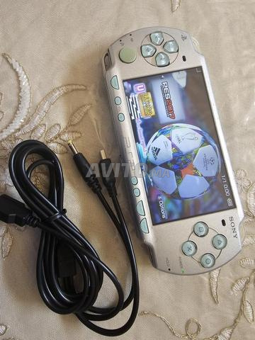 PSP سليم 7 ألعاب مفلشة - 2
