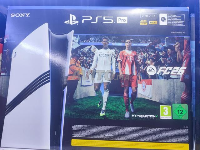 PS5 Pro 2TB neuve jamais utilisée avec code fc26 - 2