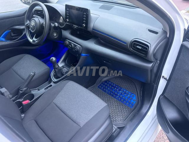 Toyota Yaris Essence Manuelle 2022 à Casablanca - 2