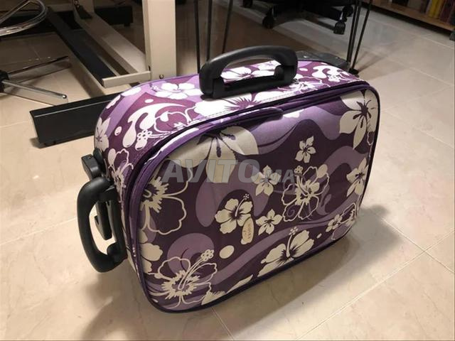 Sac de voyage élégant de taille moyenne