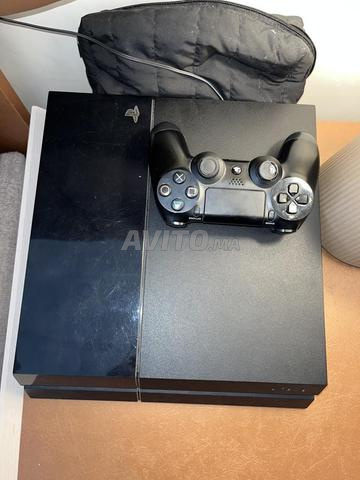 PS4 fat avec manette, CD, jeux - 2