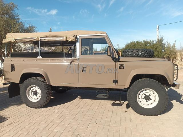Land Rover Defender 110 restomod - 2