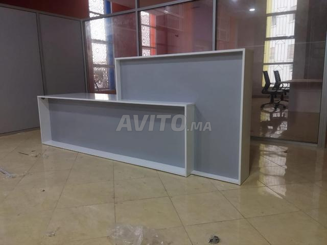 Bureau de réception vcx