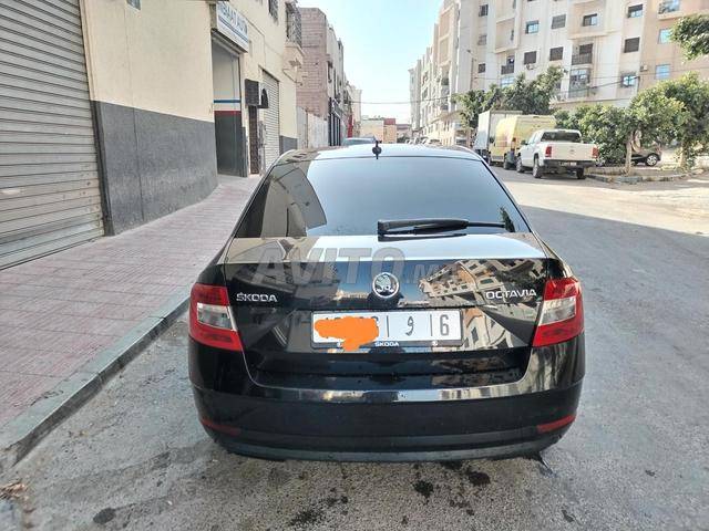Skoda Octavia Diesel Automatique 2017 à Agadir - 2