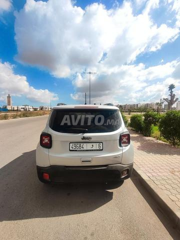 Jeep Renegade Diesel Automatique 2019 à Bouskoura - 2