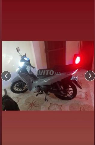 Vente de moto pour celui qui la veut, bienvenue, nous sommes compréhensifs. - 2