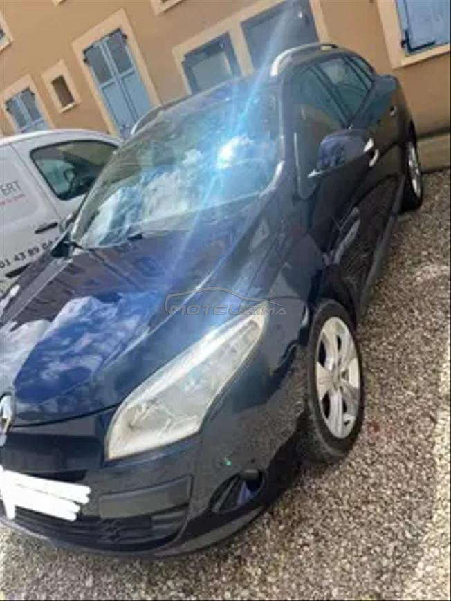 Renault Megane Diesel Manuelle 2010 à Taourirt