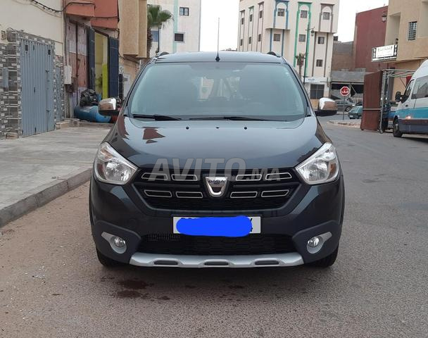 Dacia Lodgy Stepway 2022 7 places