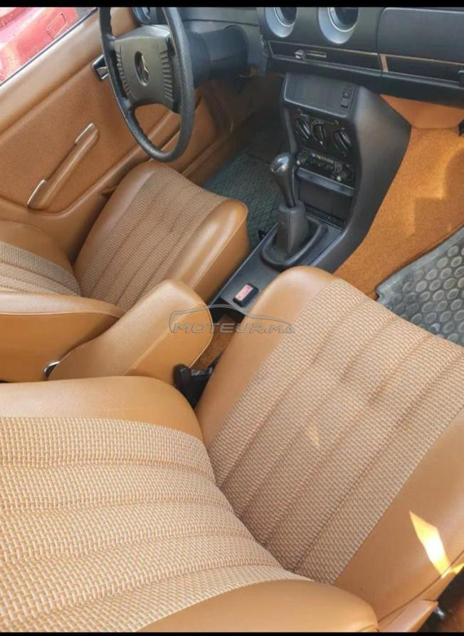 Mercedes-Benz 230 Essence Manuelle 1980 à Rabat
