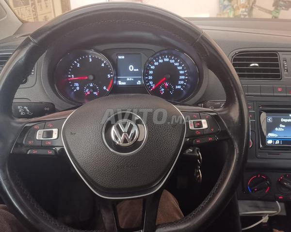 Volkswagen Polo Diesel 2017 à Martil - 2