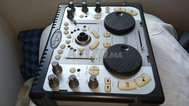 Contrôleur DJ HÉRCULES USB