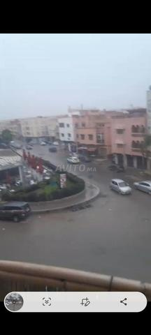 شقة على الواجهة مشمسة