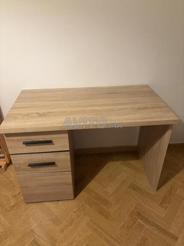 Bureau Kitea jamais utilisé - 2