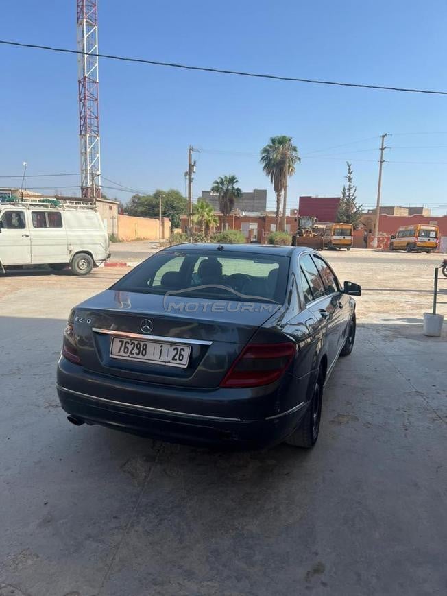 Mercedes benz 220 Caria Automatique 