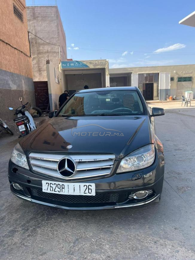 Mercedes benz 220 Caria Automatique 