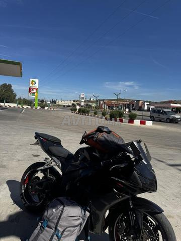 هوندا CBR 600RR - 2
