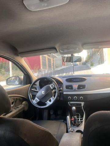 سيارة مازالت نظيفة، صباغة المصنع لم يسبق صبغها - 2