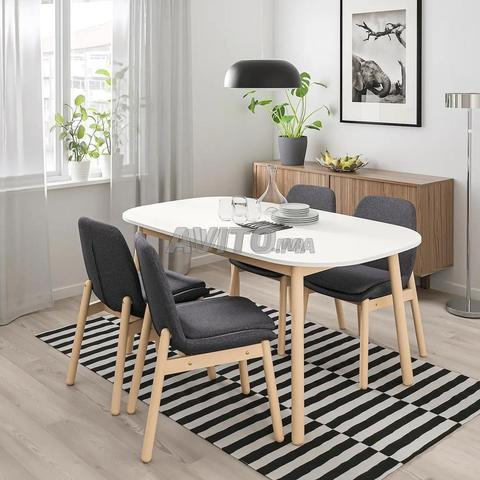 Table IKEA VEDBO en bois clair – très bon état - 2