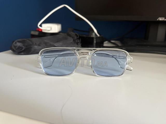 LUNETTES DE SOLEIL