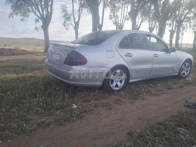 Mercedes-Benz 270 Diesel Automatique 2004 - 2
