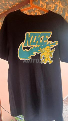 T-shirt Nike taille M - 2