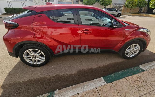 Toyota C-HR Hybride Automatique 2020 à Fès - 2