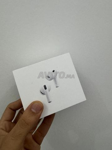 AirPods Pro 3ème génération comme neuf - 2